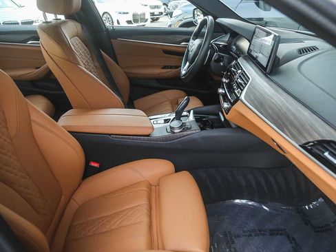 Certified 2023 BMW 530e 530e w/ Convenience Package image 13