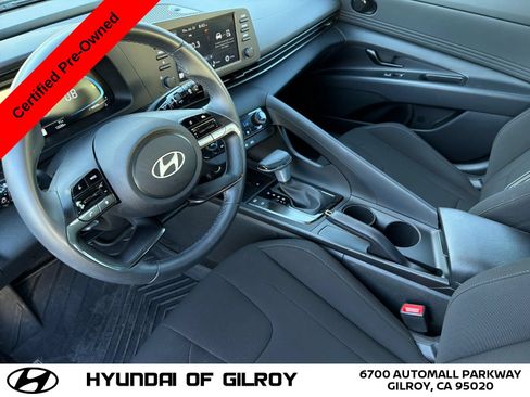 Certified 2025 Hyundai Elantra Sport FWD image 11