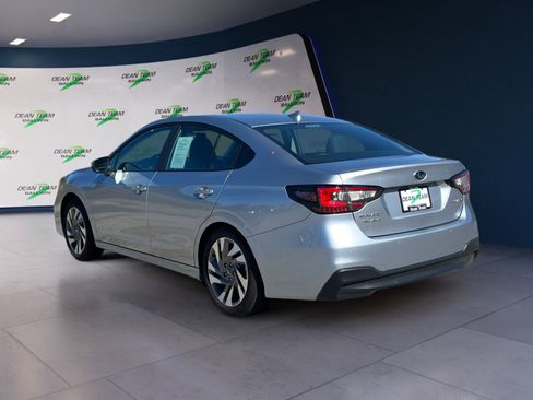 Used 2024 Subaru Legacy Limited image 5