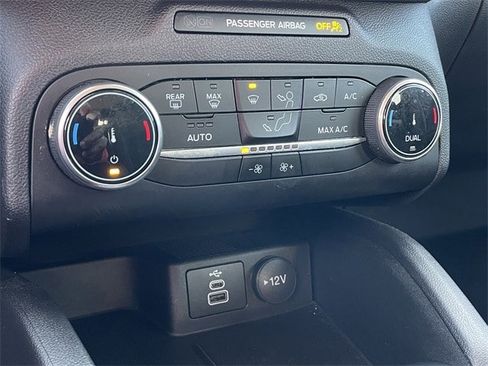 Used 2024 Ford Escape Active image 19