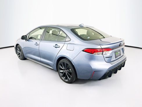 Used 2023 Toyota Corolla SE w/ SE Premium Package FWD image 5