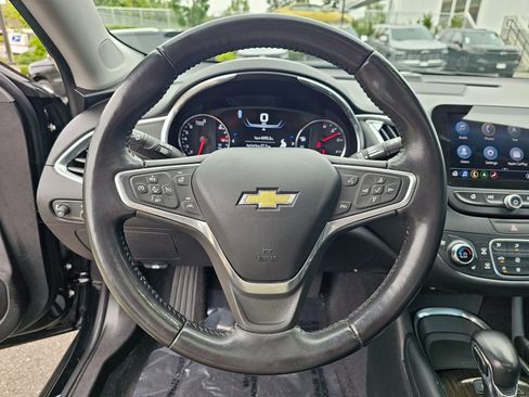 Used 2022 Chevrolet Malibu Premier FWD image 25