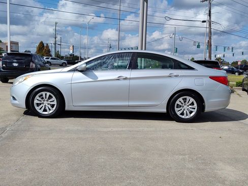 Used 2012 Hyundai Sonata GLS image 3