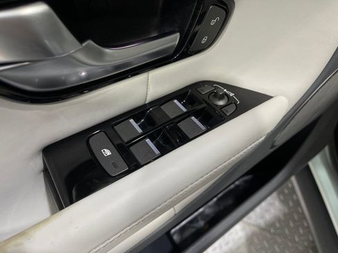 Used 2016 Land Rover Range Rover Evoque HSE image 17