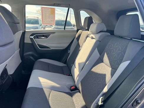 Certified 2021 Toyota RAV4 XLE w/ Convenience Package image 32