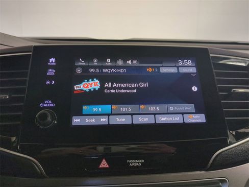 Used 2022 Honda Pilot Sport image 20