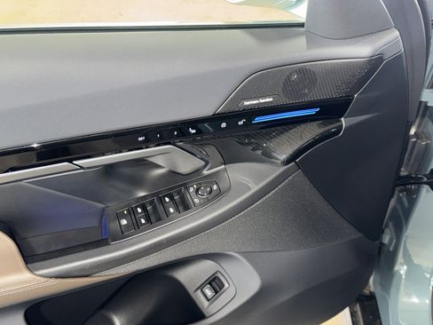 Certified 2025 BMW 530i 530i image 18