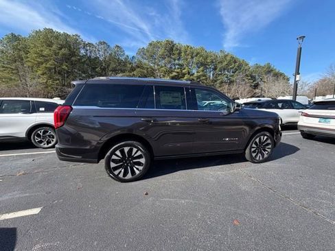 New 2025 Ford Expedition Platinum w/ Platinum Ultimate Package image 8