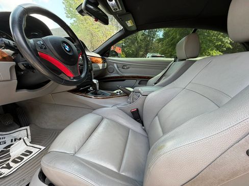 Used 2008 BMW 335i Convertible image 14