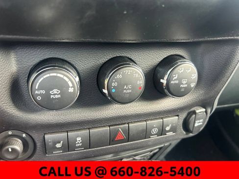 Used 2016 Jeep Wrangler Rubicon AWD/4WD image 18