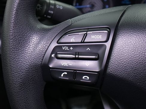 Used 2019 Hyundai Veloster 2.0 FWD image 33
