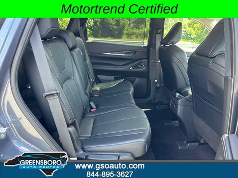 Used 2023 INFINITI QX60 Sensory w/ Cargo Package AWD/4WD image 18