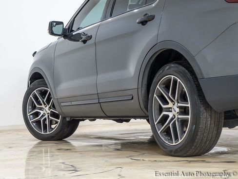 Used 2017 Ford Explorer Sport AWD/4WD image 11
