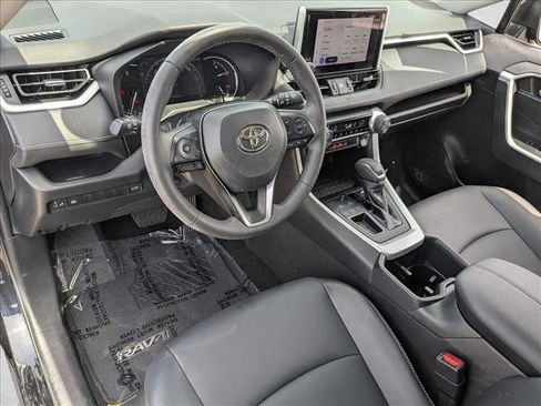 Used 2023 Toyota RAV4 XLE Premium FWD image 10