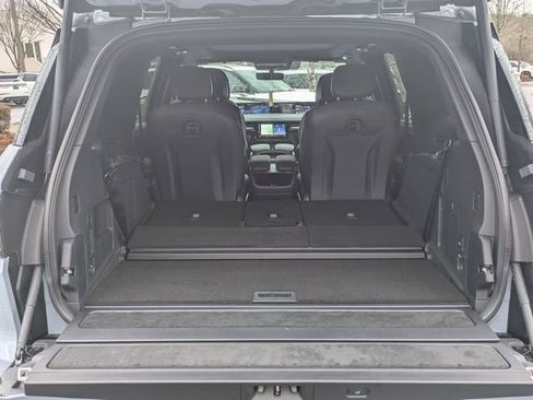 New 2026 Lincoln Navigator Reserve w/ Jet Appearance Package image 5