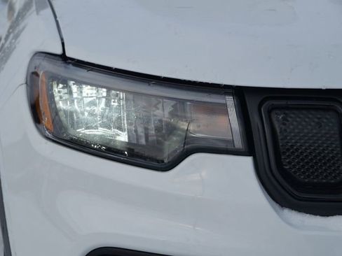 Used 2022 Jeep Compass Altitude w/ Convenience Group image 9