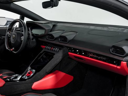 Used 2023 Lamborghini Huracan Tecnica RWD image 33