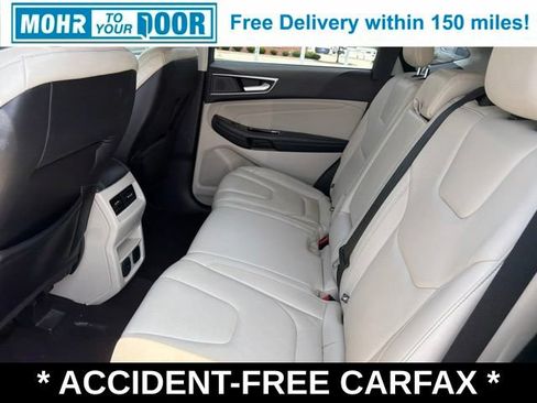 Used 2019 Ford Edge Titanium FWD image 37