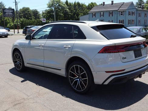 Used 2022 Audi Q8 Premium Plus w/ Premium Plus Package AWD/4WD image 7