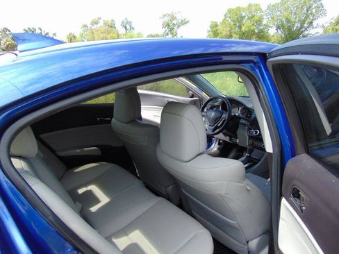 Used 2017 Acura ILX FWD image 19