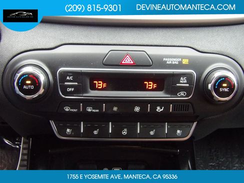 Used 2019 Kia Sorento SX image 25