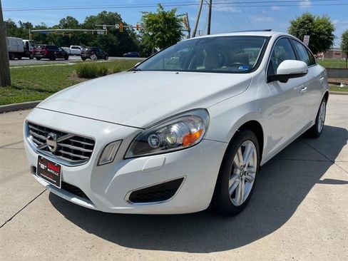 Used 2013 Volvo S60 T5 AWD/4WD image 53