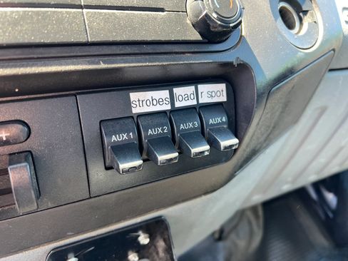 Used 2012 Ford F550 4x4 Regular Cab Super Duty w/ PWR Equipment Group image 25