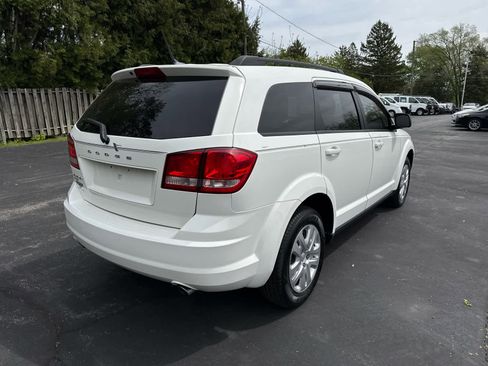 Used 2016 Dodge Journey SE w/ Comfort/Convenience Group AWD/4WD image 3