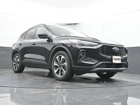 Used 2024 Ford Escape Platinum AWD/4WD image 49