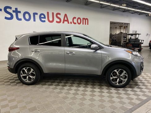 Used 2021 Kia Sportage LX image 12