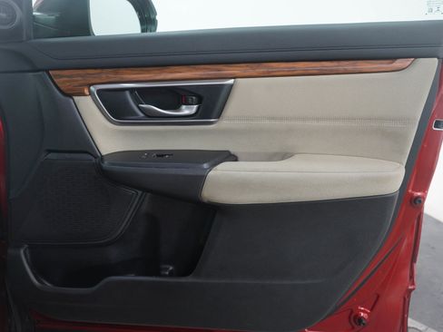 Used 2018 Honda CR-V EX image 11