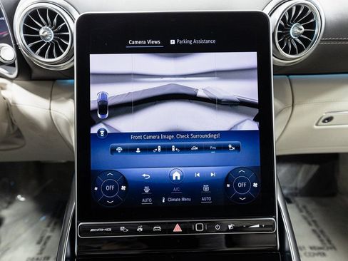 Used 2023 Mercedes-Benz SL 63 AMG 4MATIC image 24