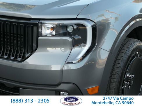 Used 2025 Ford Maverick Lobo image 11
