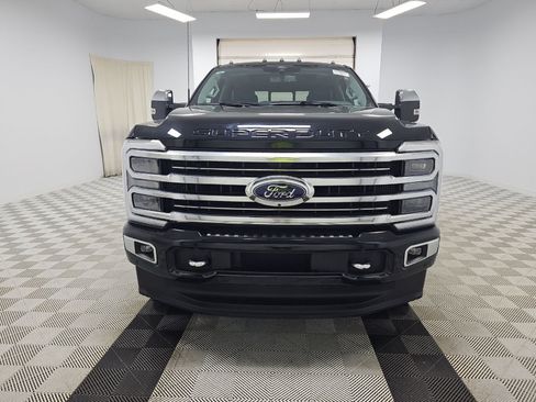 Used 2024 Ford F250 Limited w/ FX4 Off-Road Package AWD/4WD image 13
