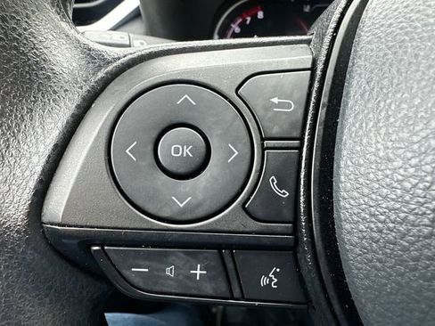 Certified 2025 Toyota RAV4 LE AWD/4WD image 39