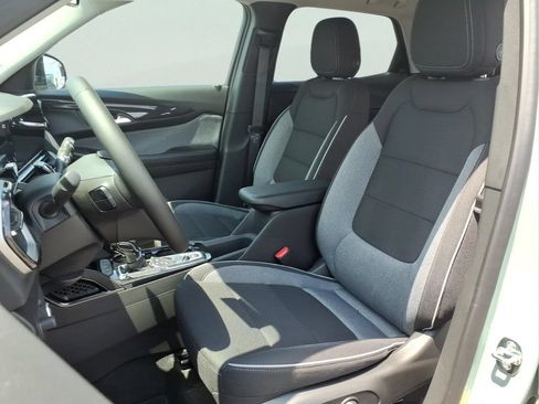 New 2026 Chevrolet TrailBlazer LT w/ Convenience Package FWD image 17