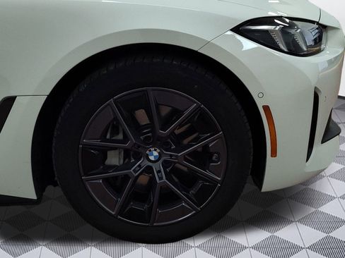 Used 2025 BMW i4 xDrive40i w/ Parking Assistance Package image 11
