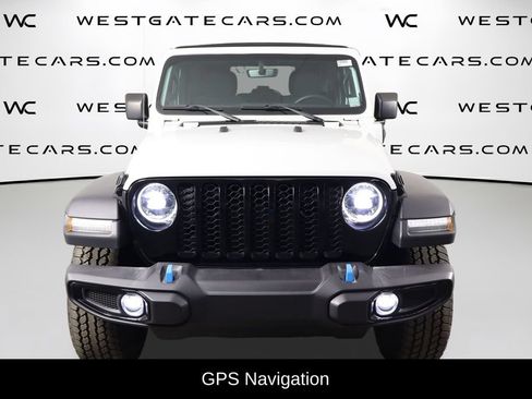 Used 2023 Jeep Wrangler Unlimited w/ Sun & Screen Package AWD/4WD image 2