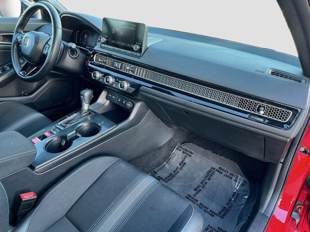 Used 2025 Honda Civic Sport image 26