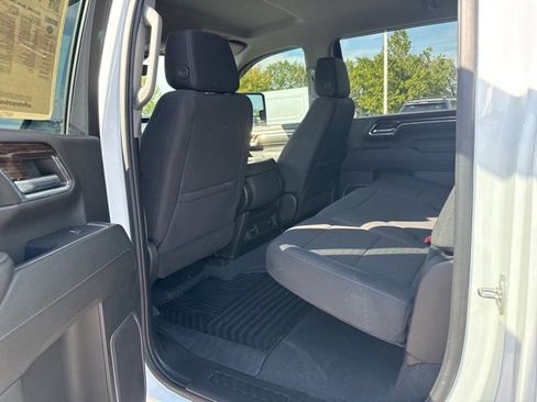 Used 2024 GMC Sierra 2500 SLE image 24