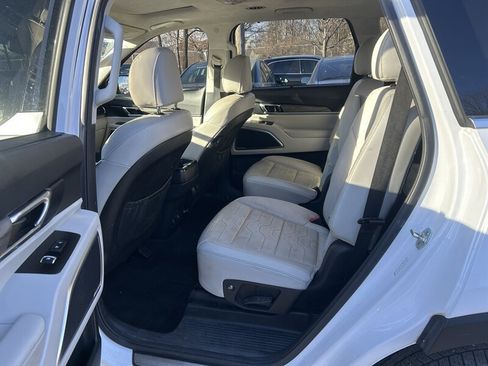 Used 2020 Kia Telluride SX w/ SX Prestige Package image 11