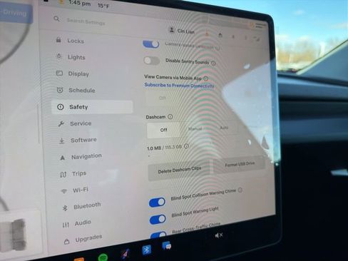 Used 2026 Tesla Model Y Standard image 26