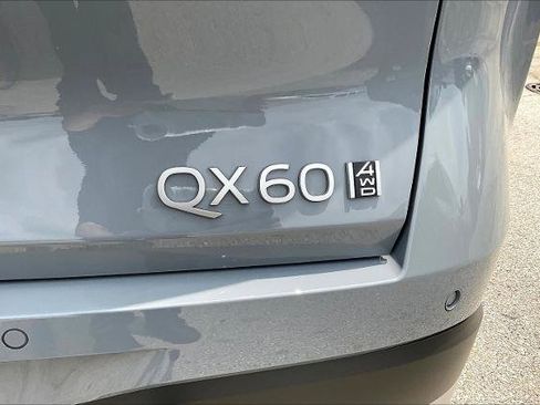 Certified 2026 INFINITI QX60 Luxe w/ Cargo Package AWD/4WD image 23