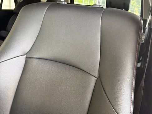 Used 2023 Toyota 4Runner TRD Off-Road Premium w/ Moonroof Package AWD/4WD image 5