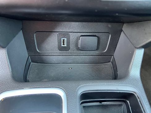 Used 2018 Ford Escape SEL FWD image 30