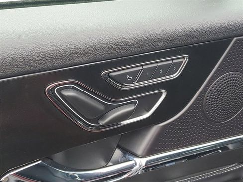 Certified 2023 Lincoln Corsair AWD w/ Equipment Group 101A image 11