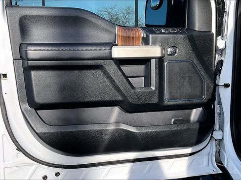 Used 2017 Ford F150 Lariat w/ Equipment Group 502A Luxury image 26