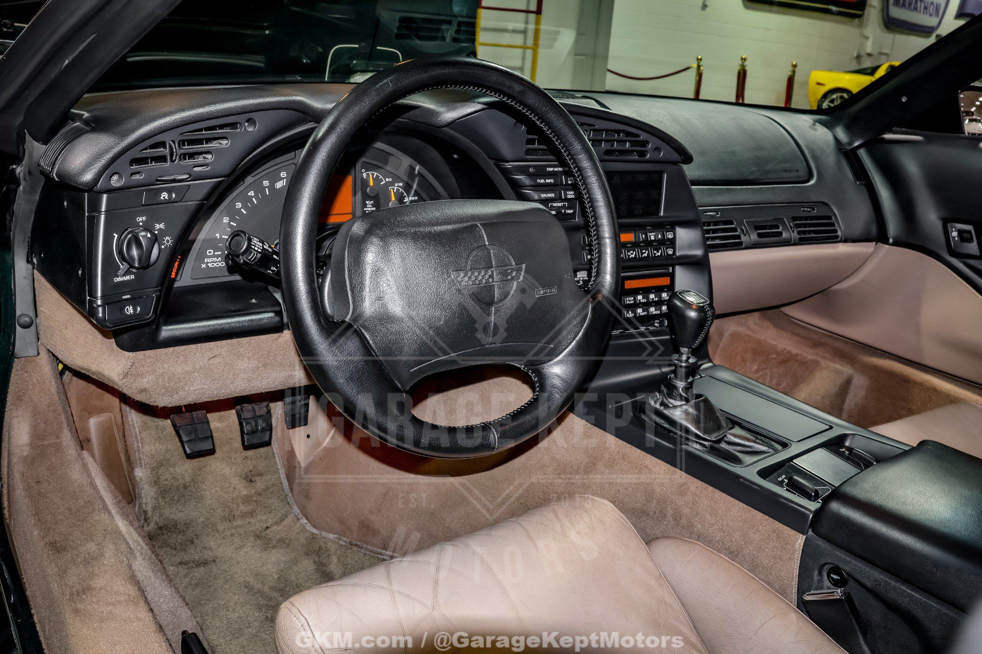 Used 1994 Chevrolet Corvette Coupe RWD image 97