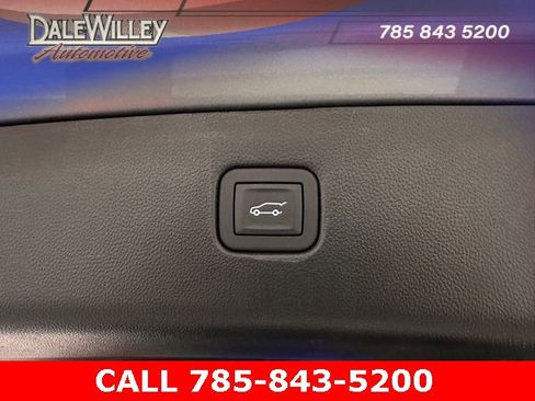 Used 2025 Chevrolet Blazer RS image 23