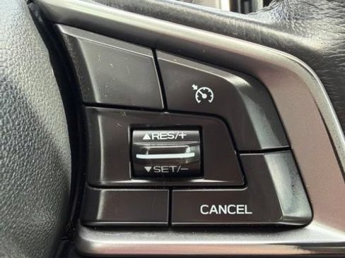 Used 2018 Subaru Impreza 2.0i Limited AWD/4WD image 16